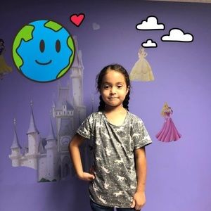 Meet your Posher, Mayra